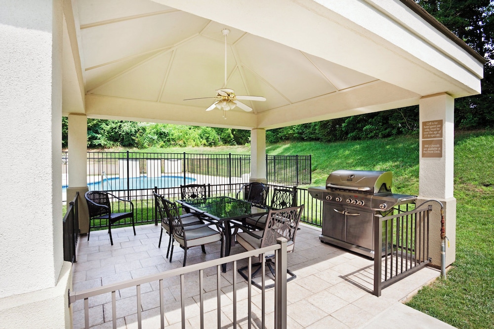 Candlewood Suites Knoxville Airport-Alcoa 56/73