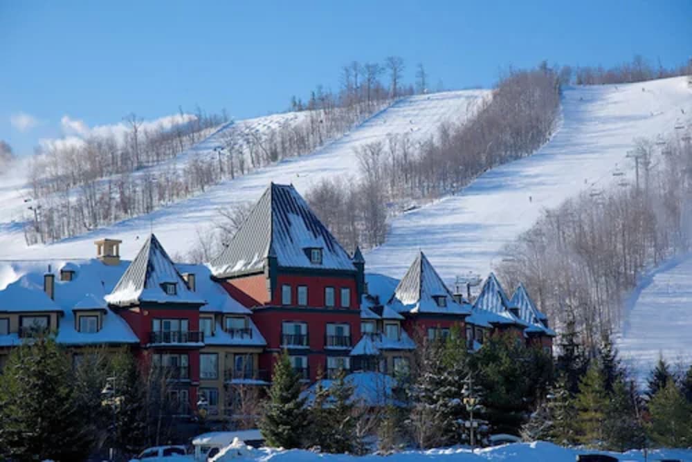 Village Suites Blue Mountain Resort 4/50