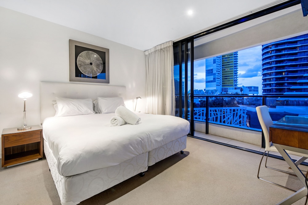 The Oracle Resort Broadbeach - Gclr 29/50