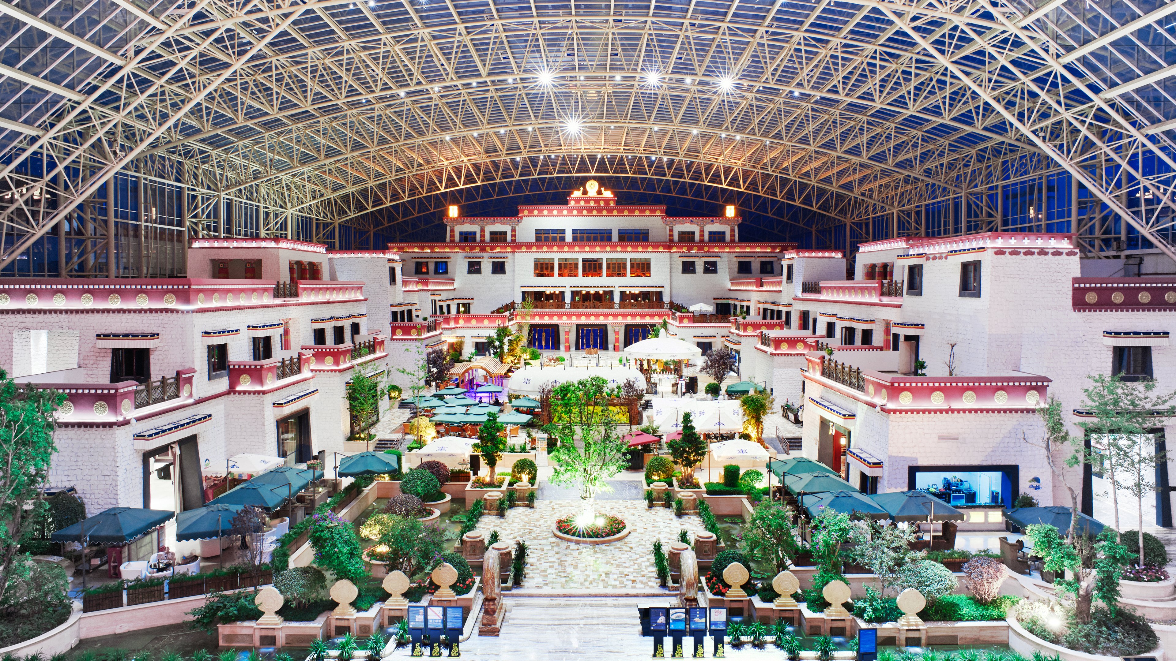 Intercontinental Resort Lhasa Paradise 42/50