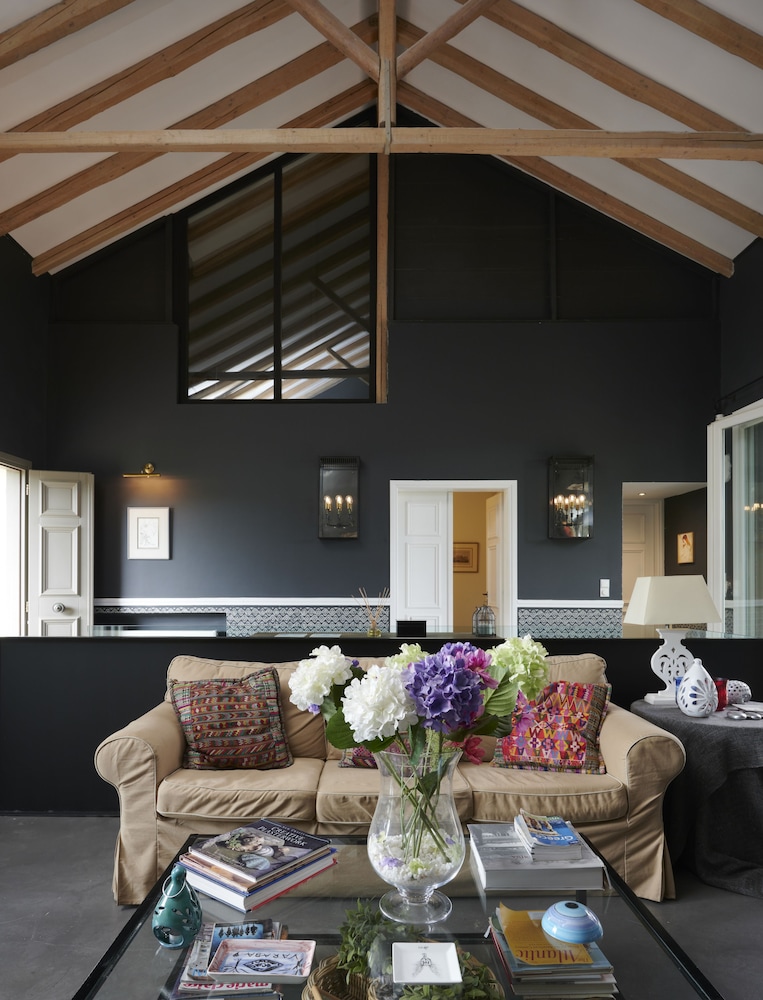Varaba Country House 24/43