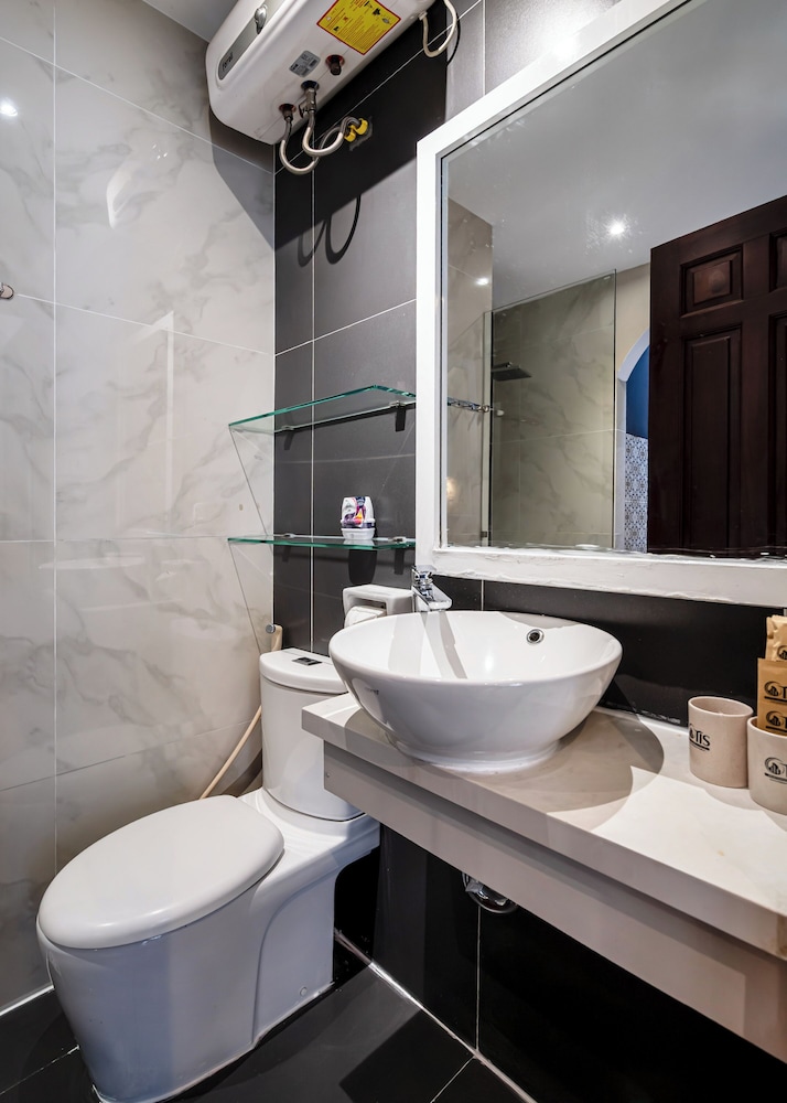 Otis Apartment - 33 Tran Ke Xuong Rooftop 47/50