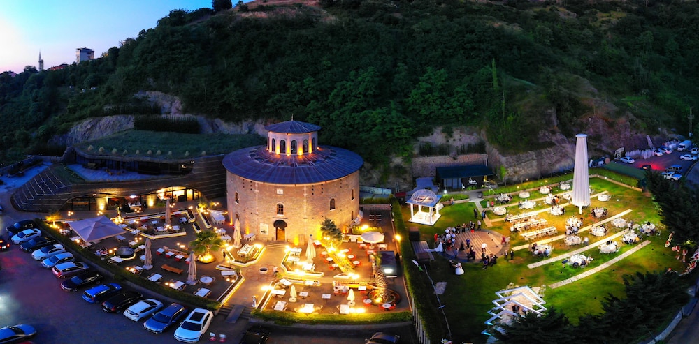 Cephanelik Butik Hotel 4/63