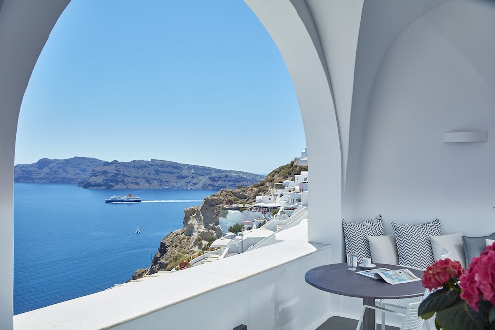 Villaki Oia 14/58