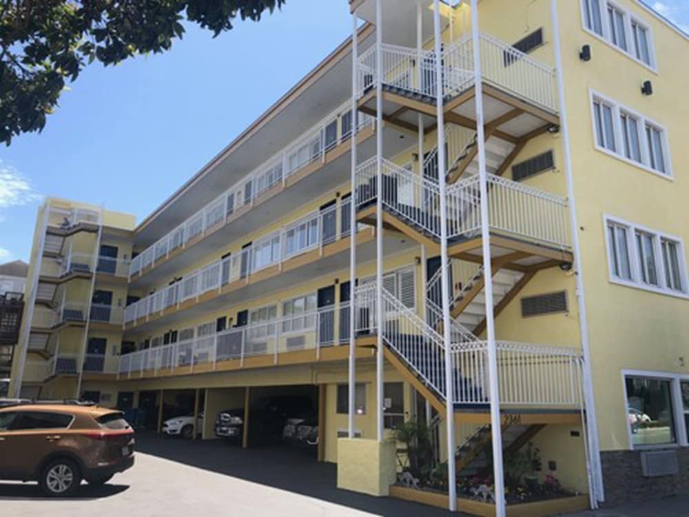 Presidio Inn 1/33