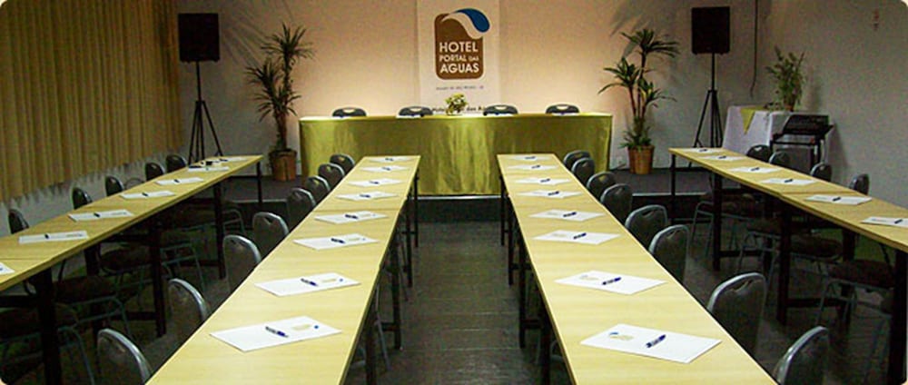 Hotel Portal das Águas 38/50