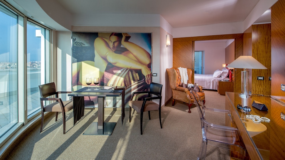 ENEA HOTEL APRILIA 43/46