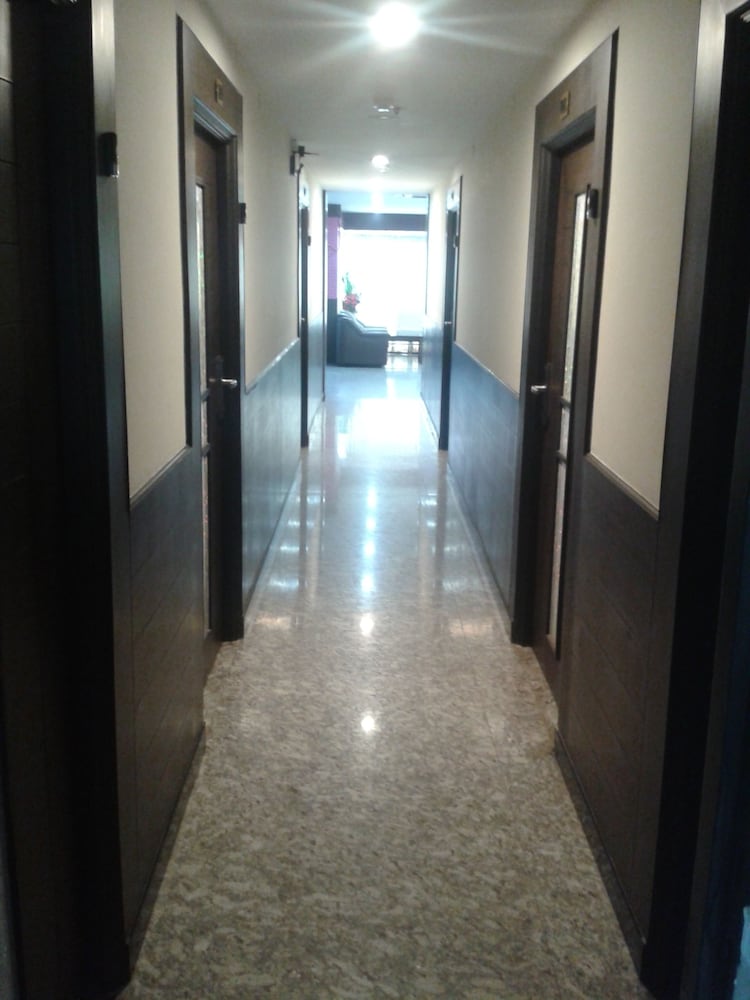 Hotel Sumi Palace 3/33