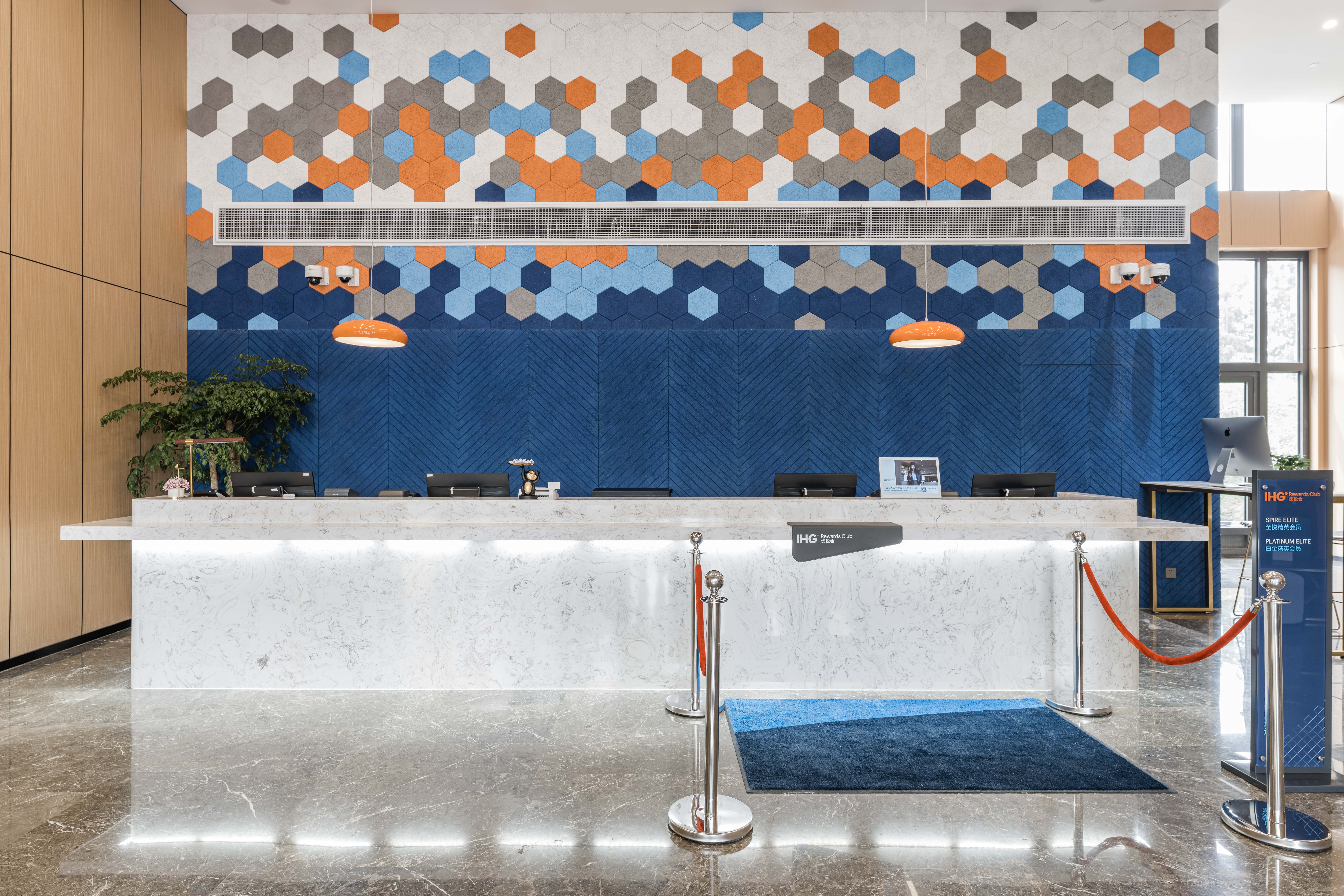 Holiday Inn Express Shanghai Pudong Chuansha 6/69