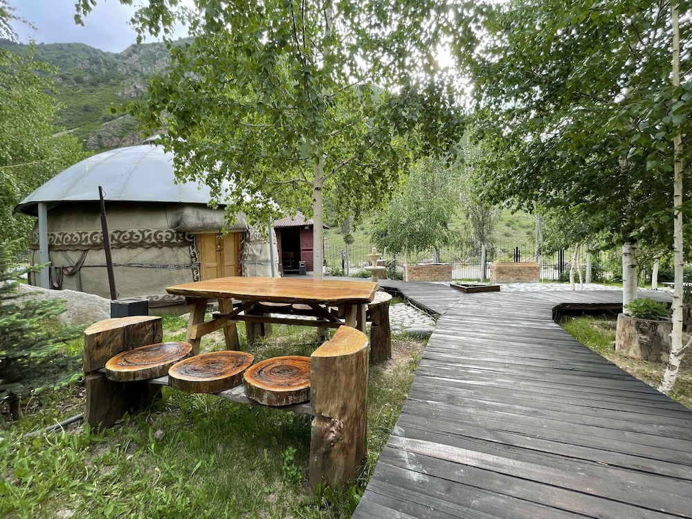 Jannat Resort Koi-Tash 43/49
