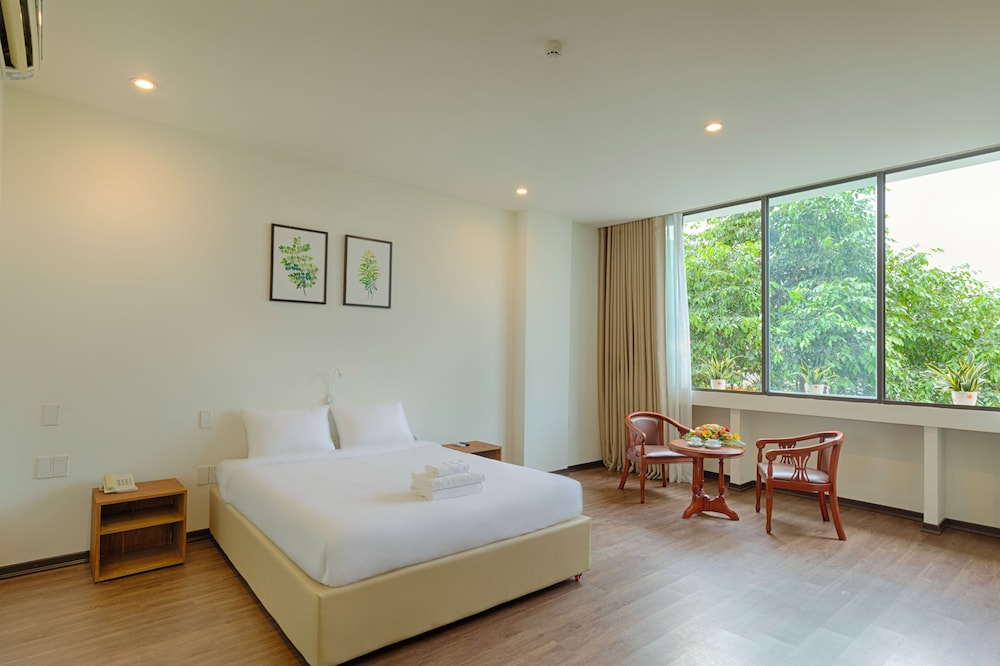Vitalis Riverside Hotel 13/65