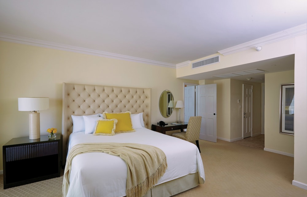 Sea View Hotel 20/74