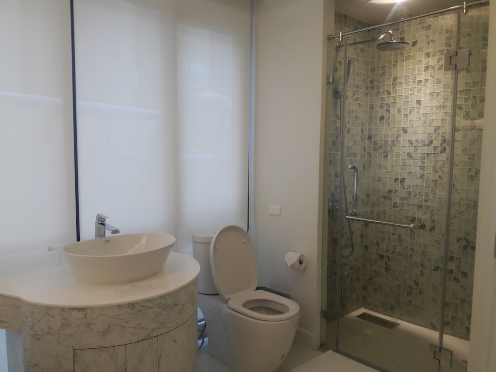 AVATARA RESORT 56/59