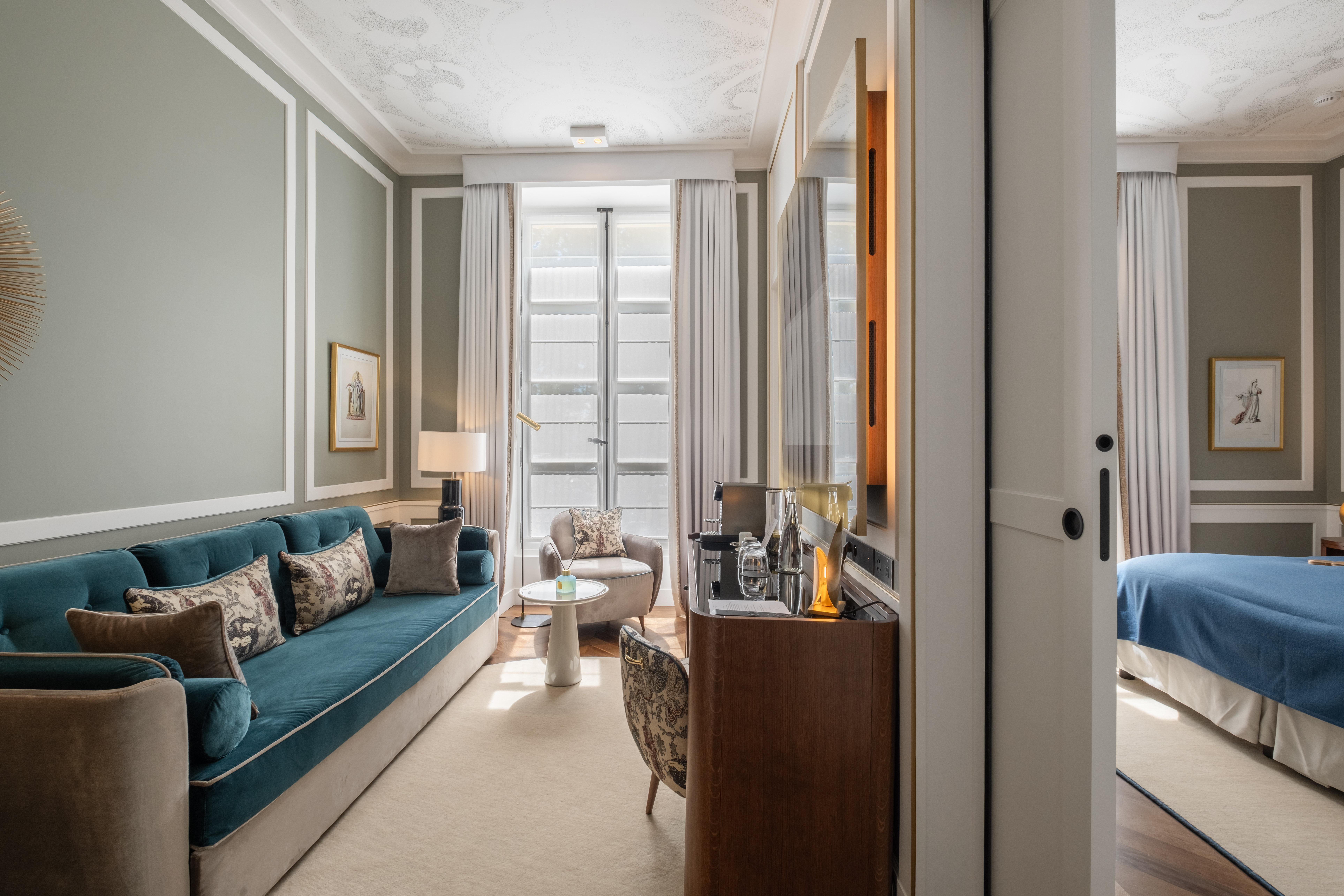 Hotel Les Lumieres 36/50