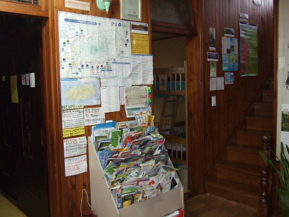 Springflower Guesthouse - Hostel 31/39