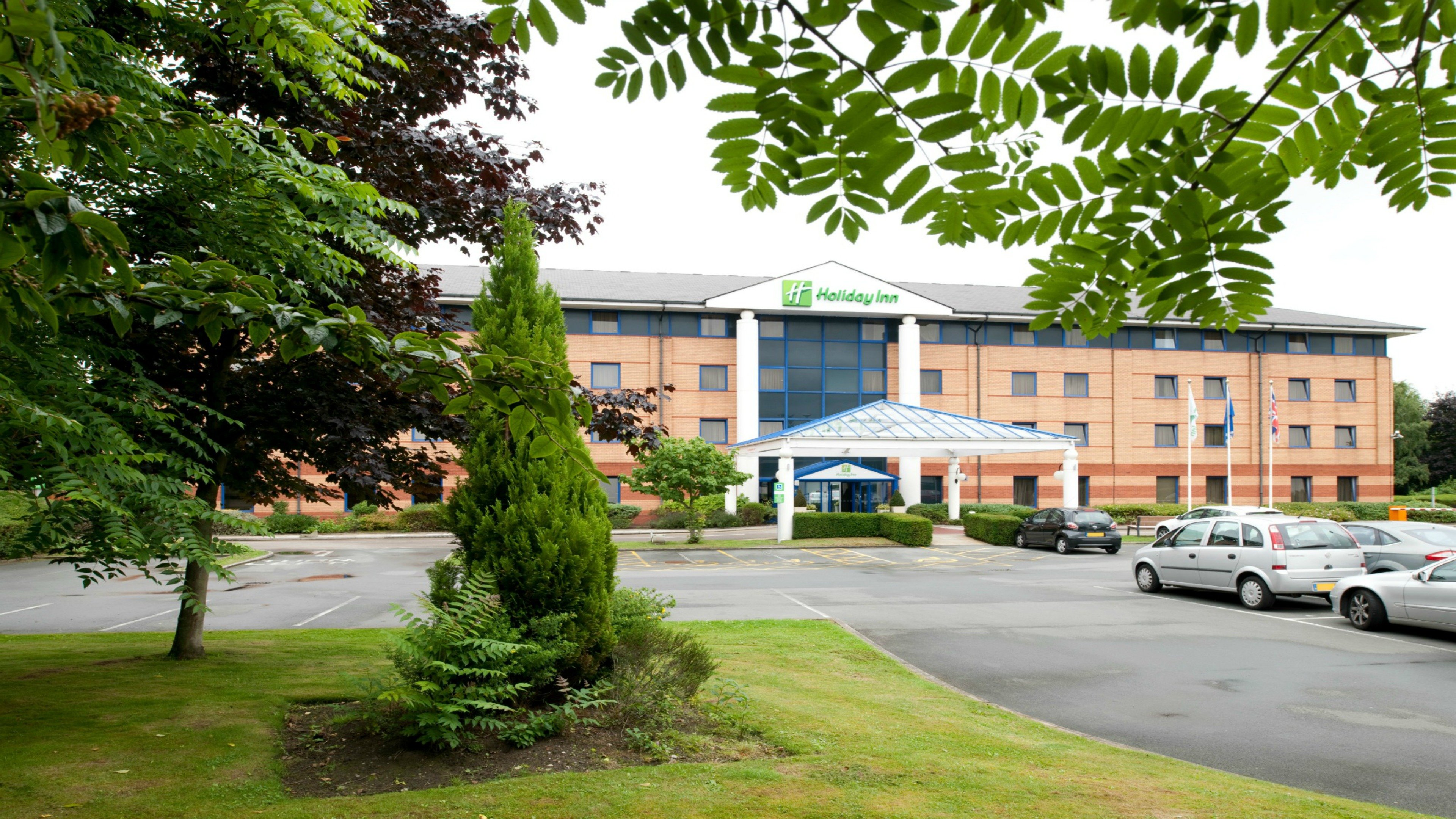HOLIDAY INN WARRINGTON 6/32