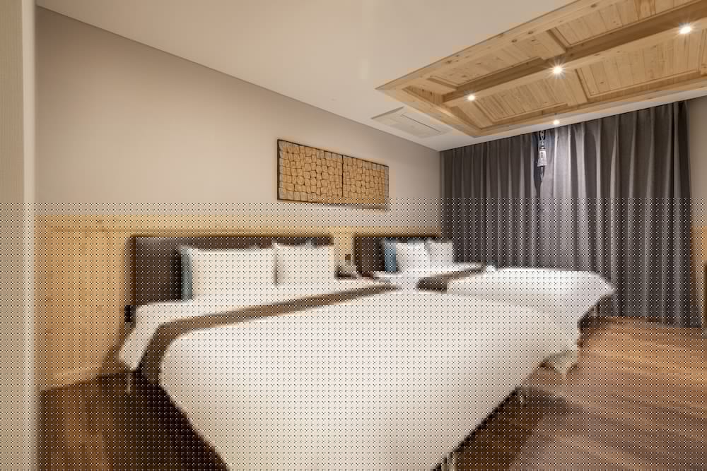 Sorgente Business Hotel 4/50