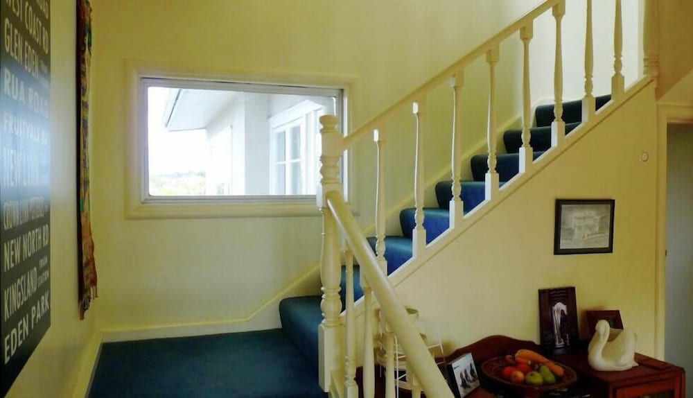 Kiwi Heritage Homestay 12/30