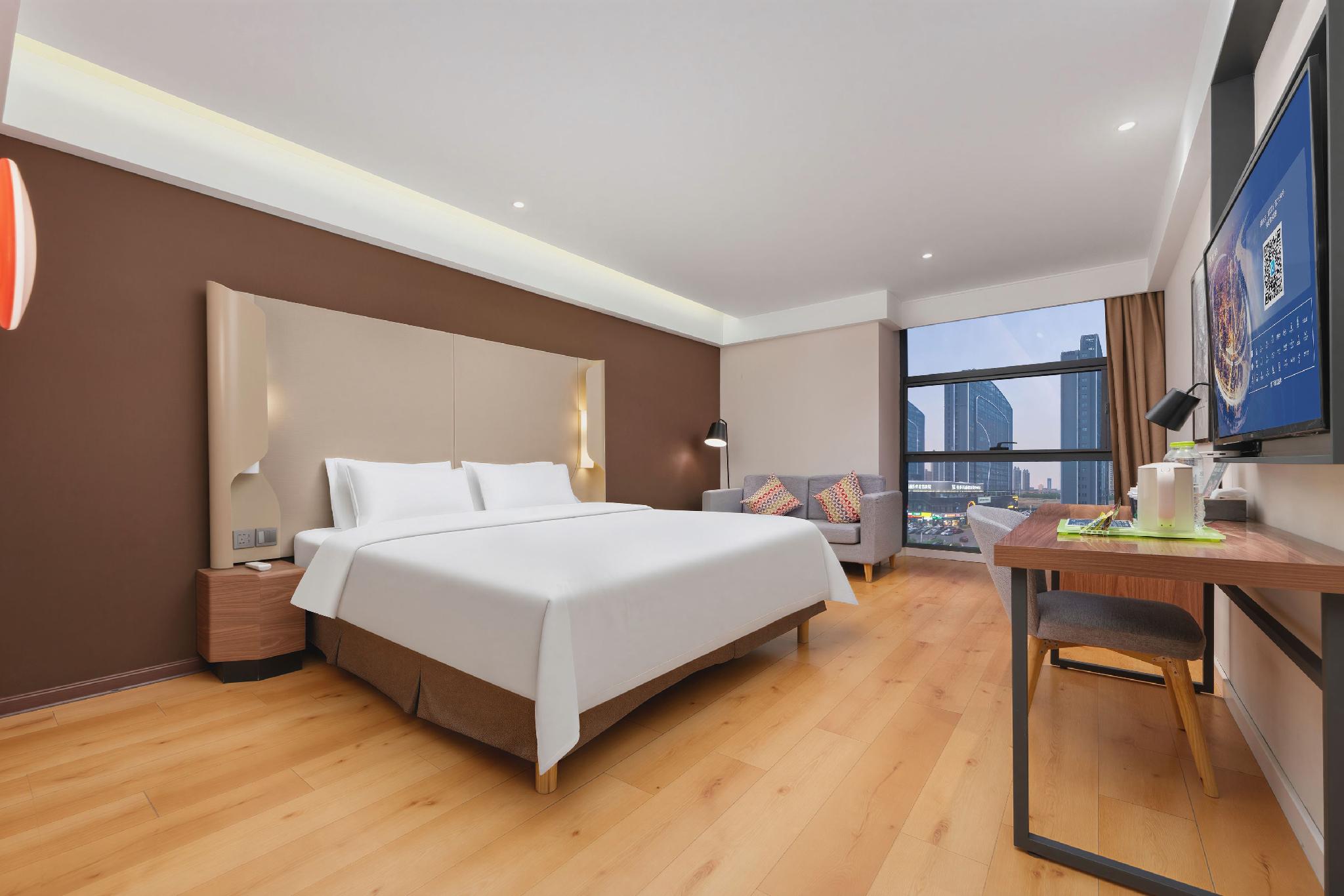 Home Inn Plus (Dongying Financial Port) 35/74