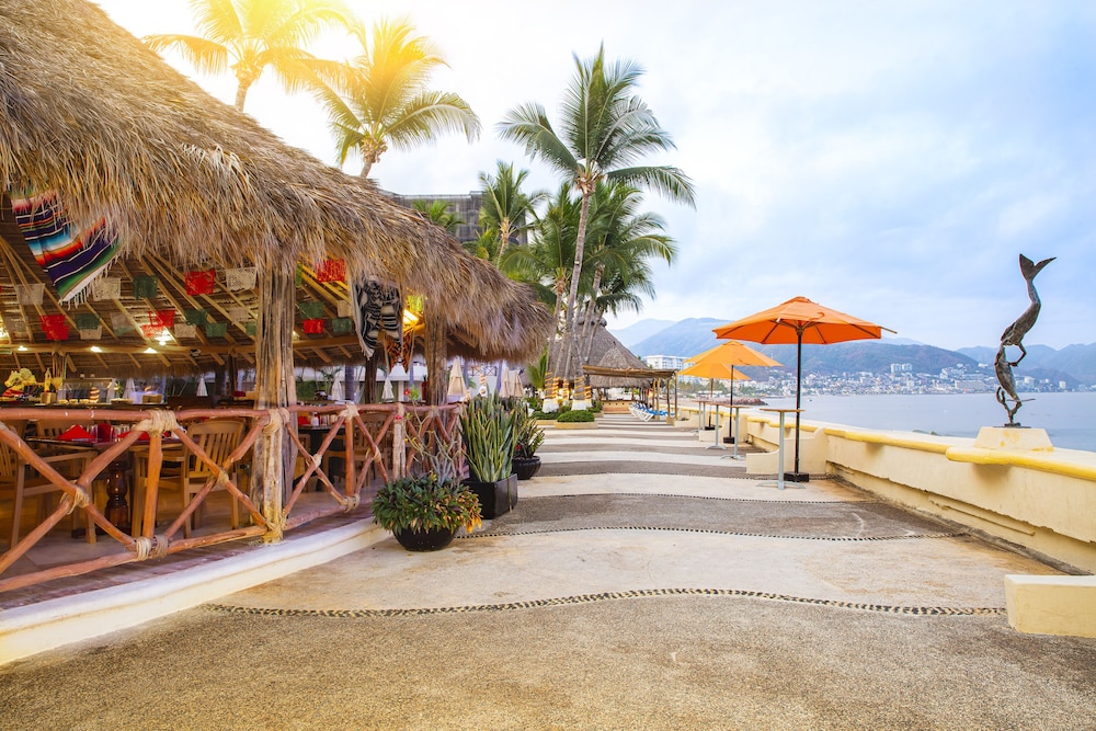 Las Palmas By The Sea All Inclusive 41/50