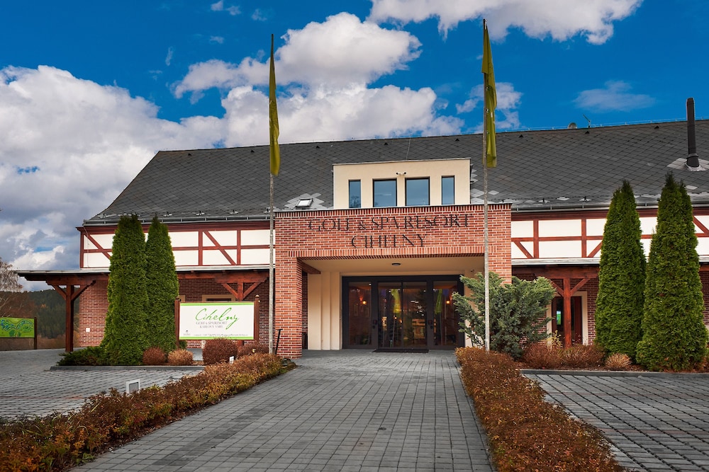 Cihelny Golf & Wellness Resort in Stanovice