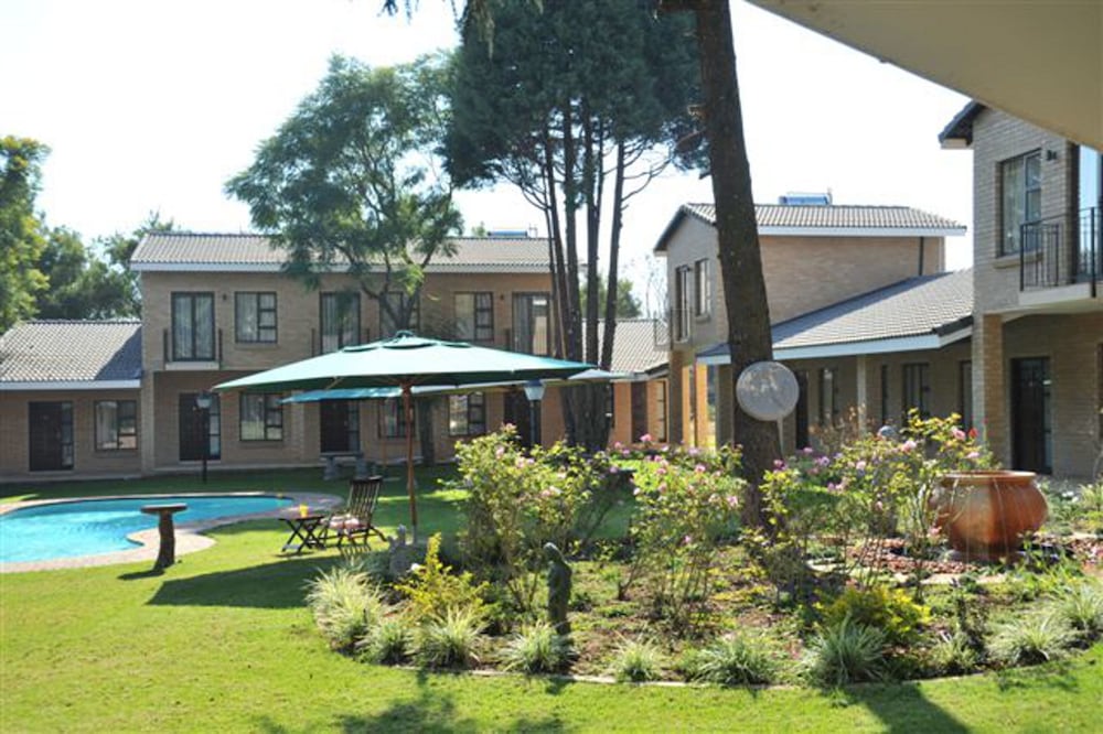 Hoyohoyo Chartwell Lodge 29/33