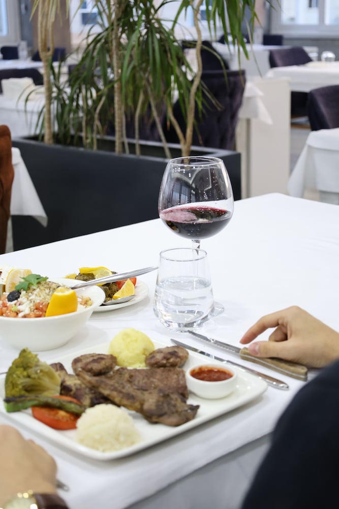 Cavit Duvan Prestige Hotel 47/52
