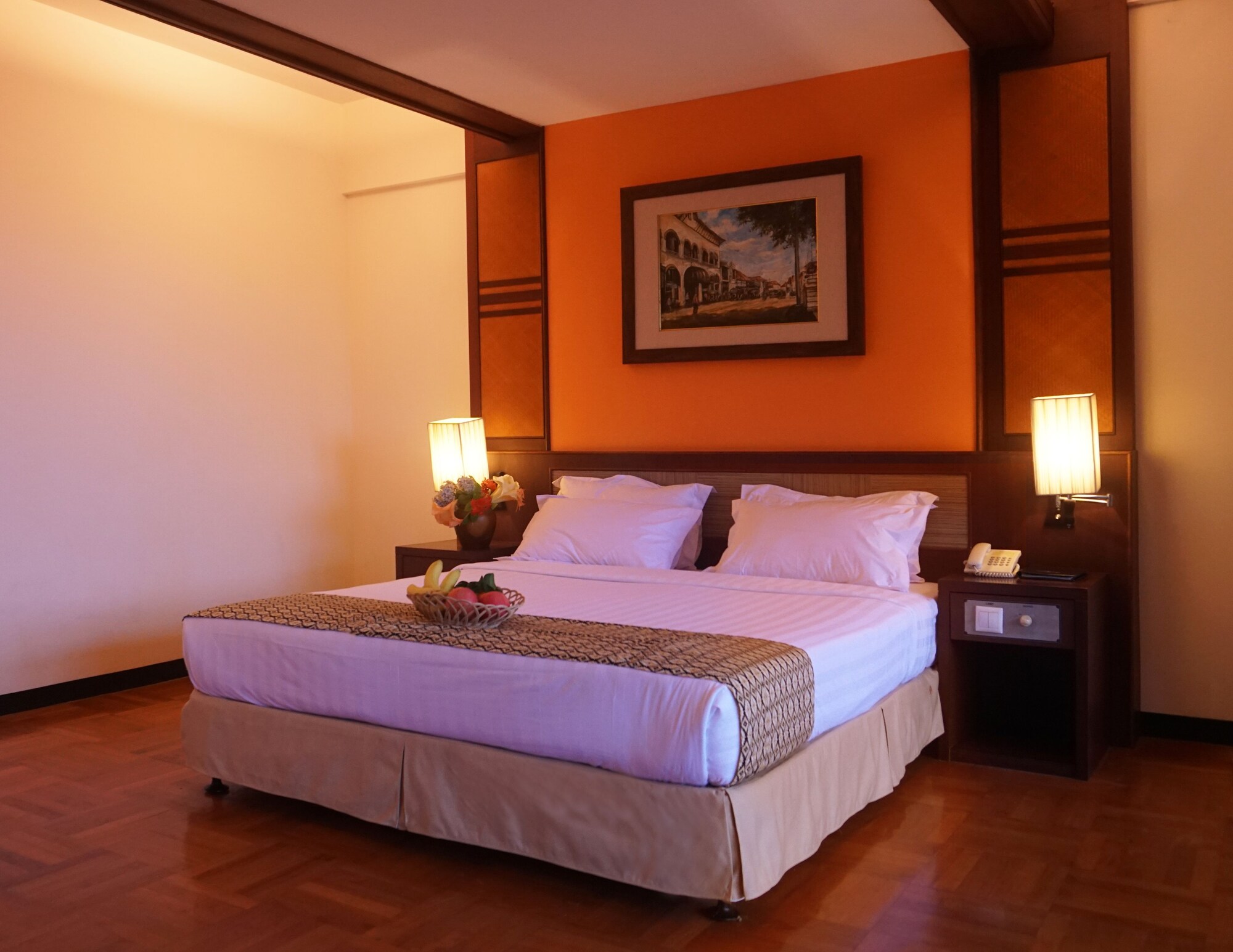 Suite, Double Bed