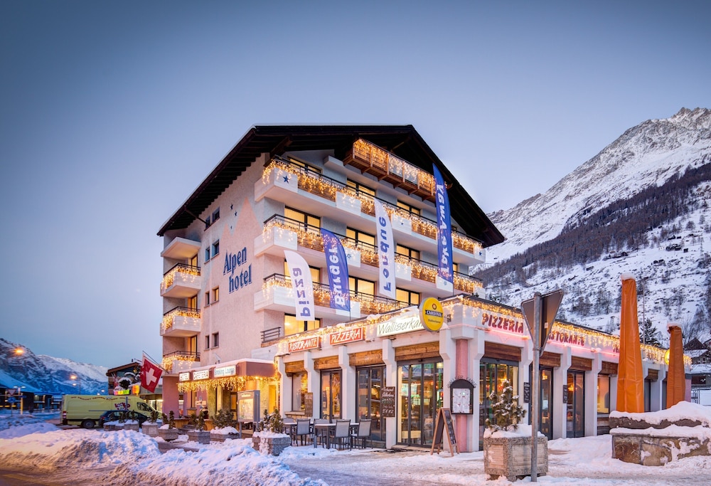 Matterhorn Inn 1/57