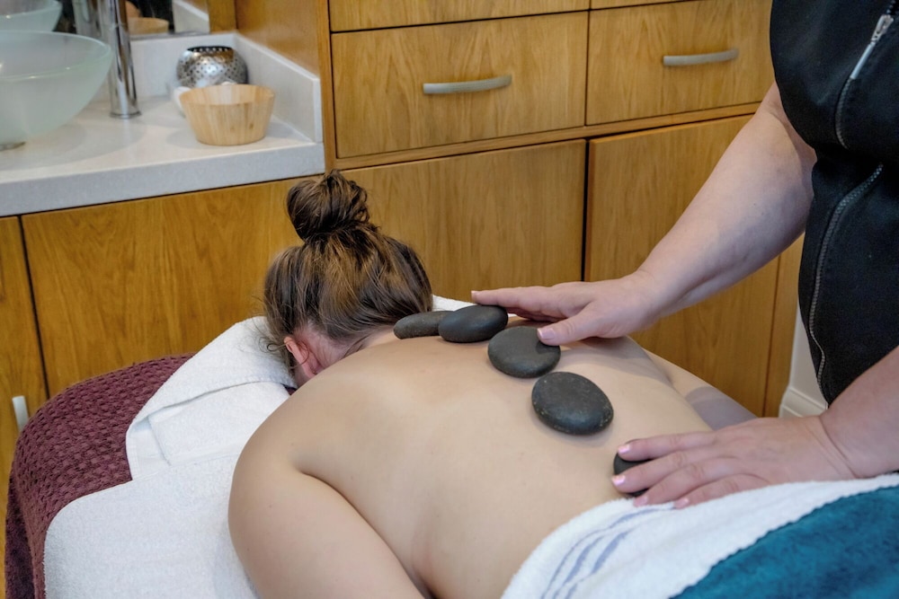 Belgrave Sands Hotel & Spa 24/47