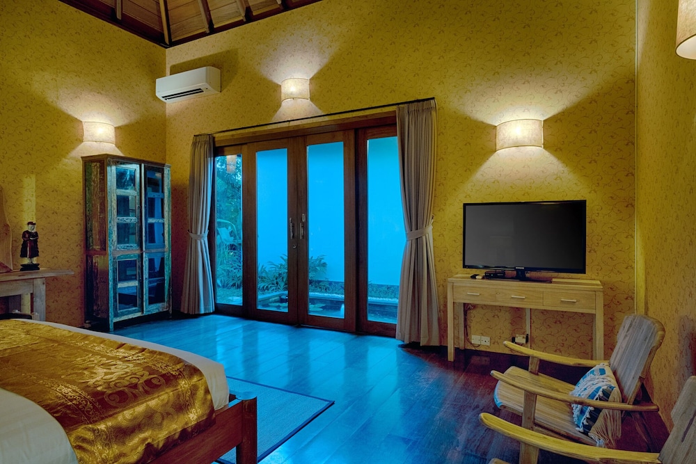 Kutus Kutus Ketewel Villa 23/34