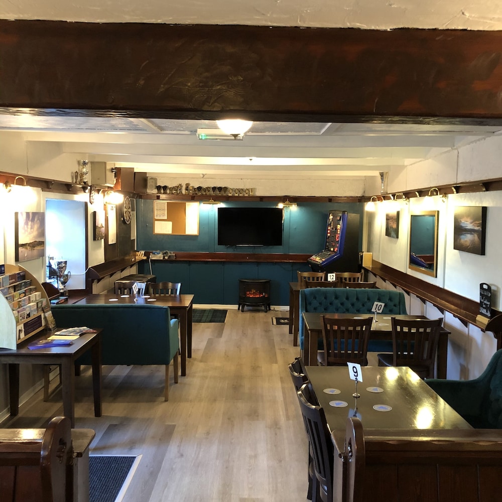 The Cottage Inn Hotel 8/13