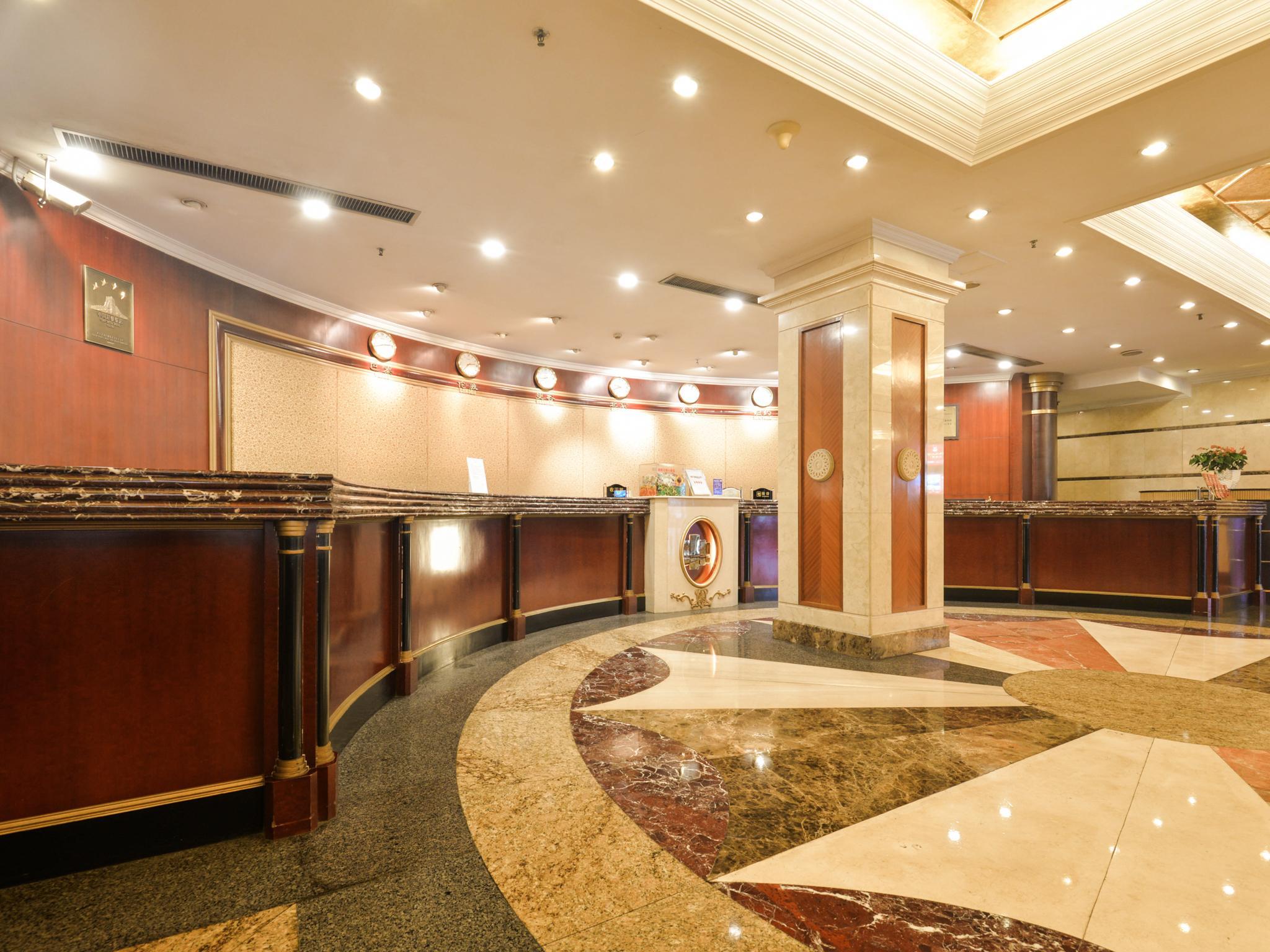 lobby