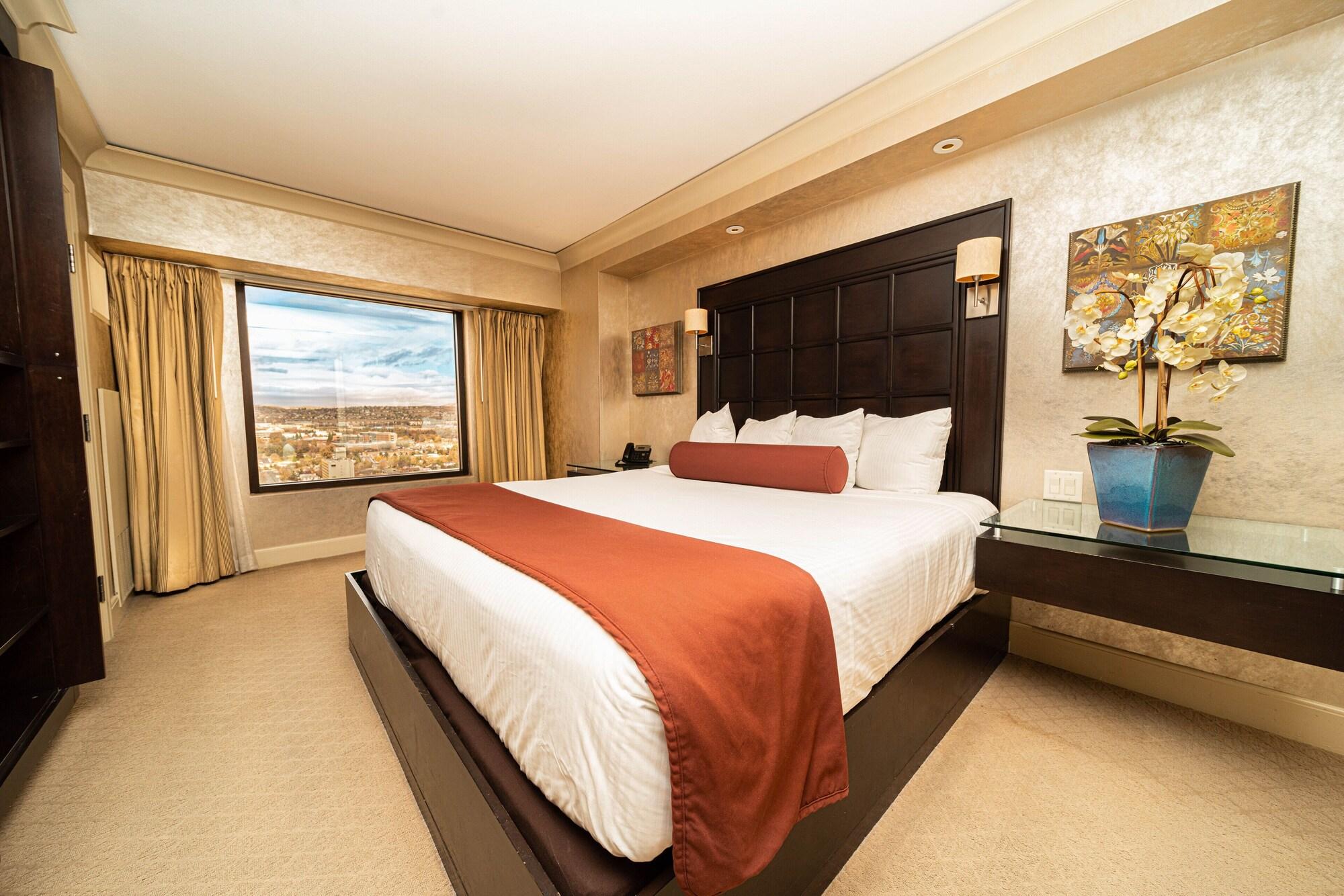 Reno Suites 5/33
