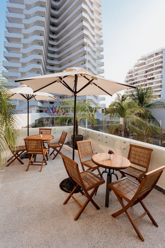 HS HOTSSON Acapulco Villas 16/35
