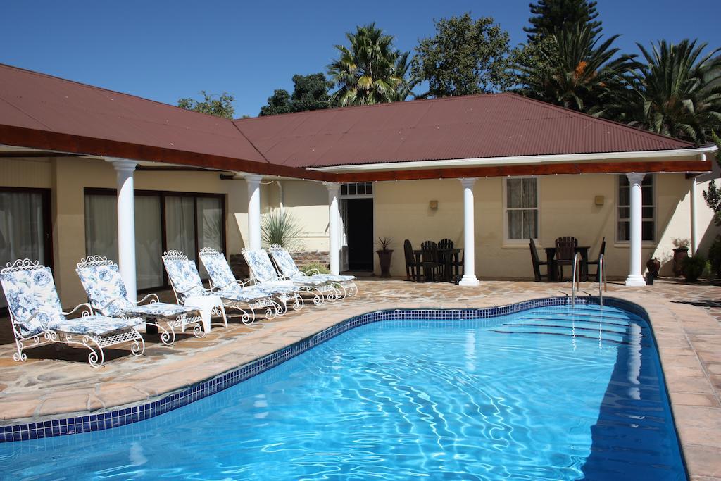 Karoopark Guest House 2/20