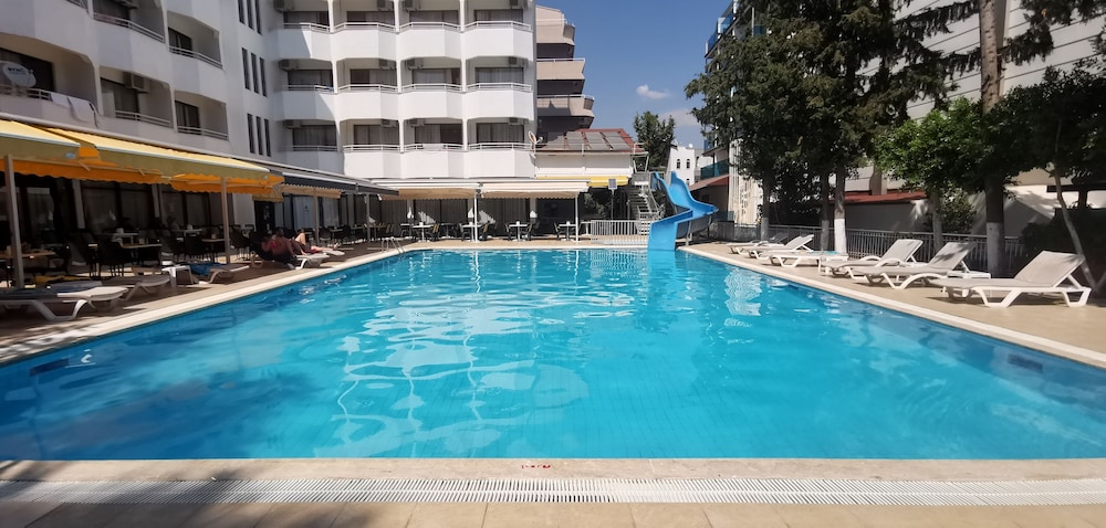 Intermar Hotel 7/50