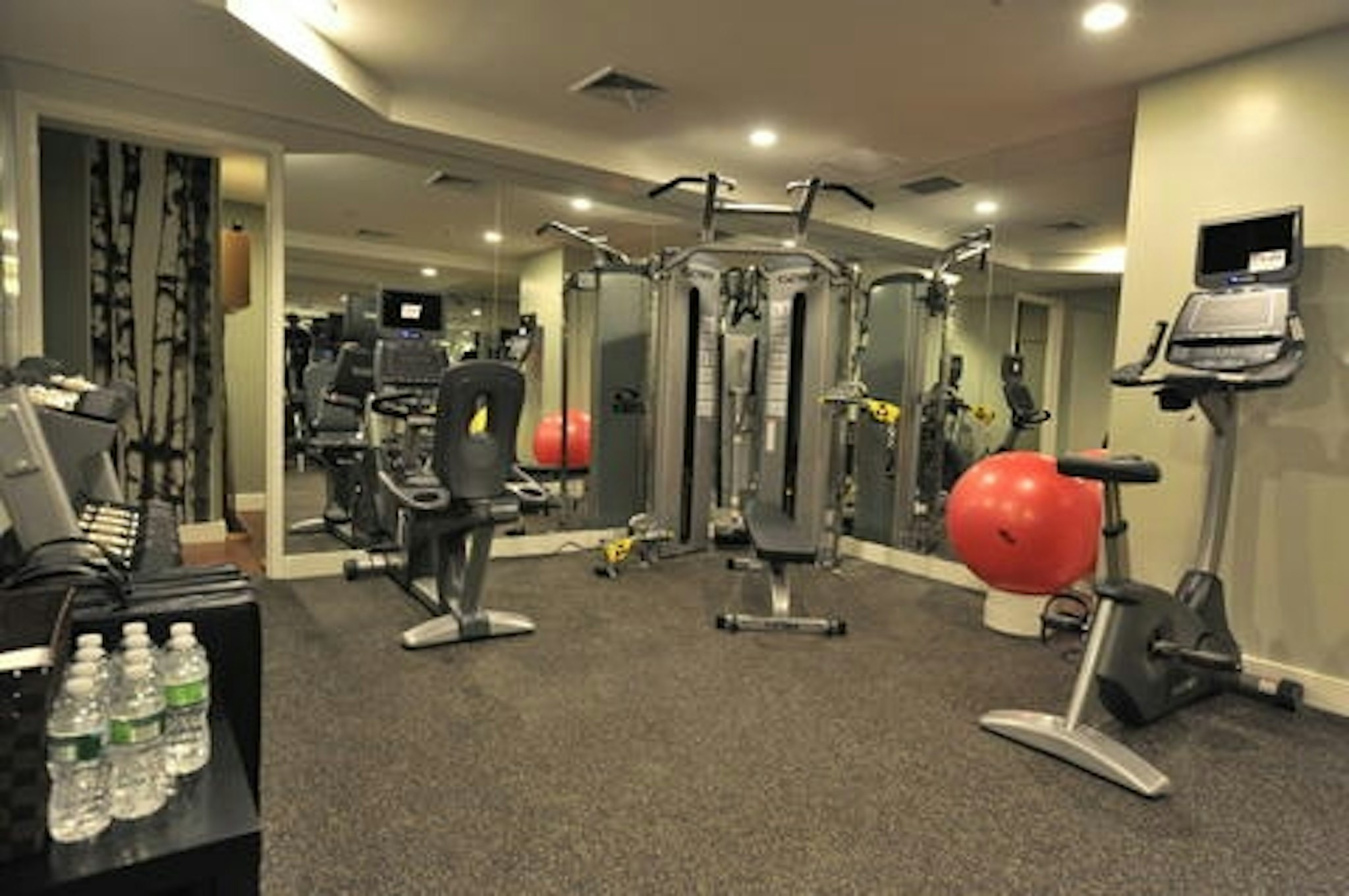 MARRIOTT VACATION CLUB PULSE, NEW YORK CITY 6/12