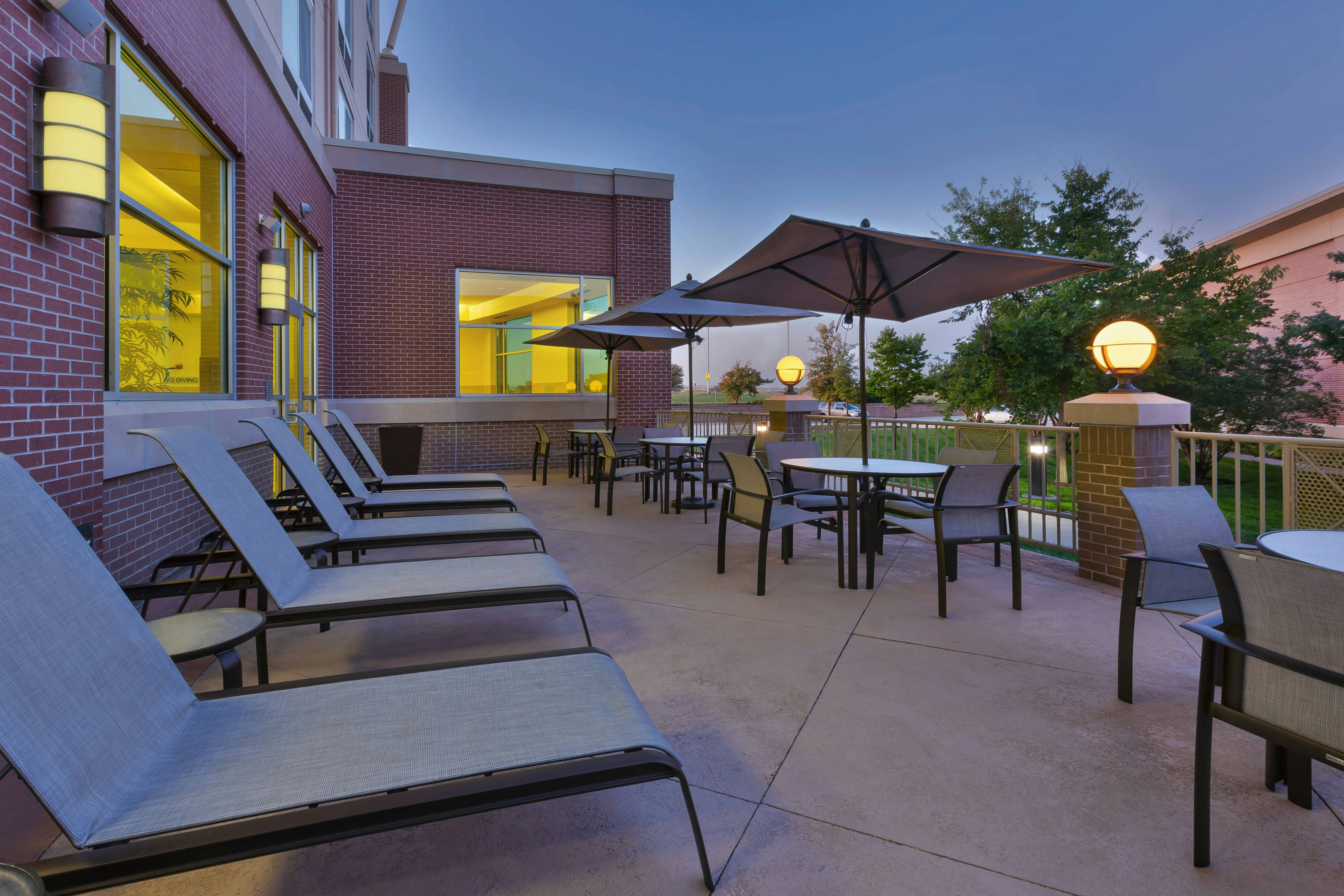 Courtyard By Marriott Omaha La Vista 21/25