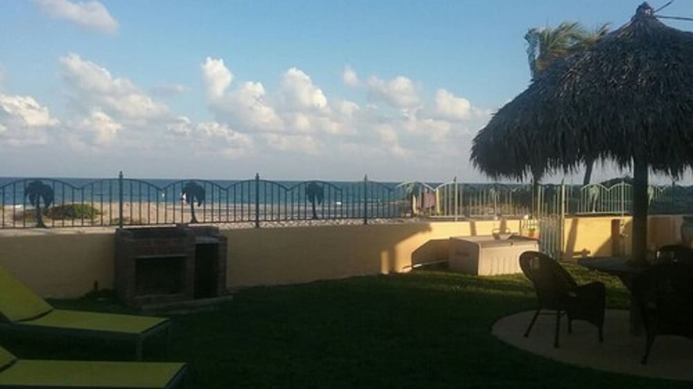 Ebb Tide Resort Oceanfront 63/69