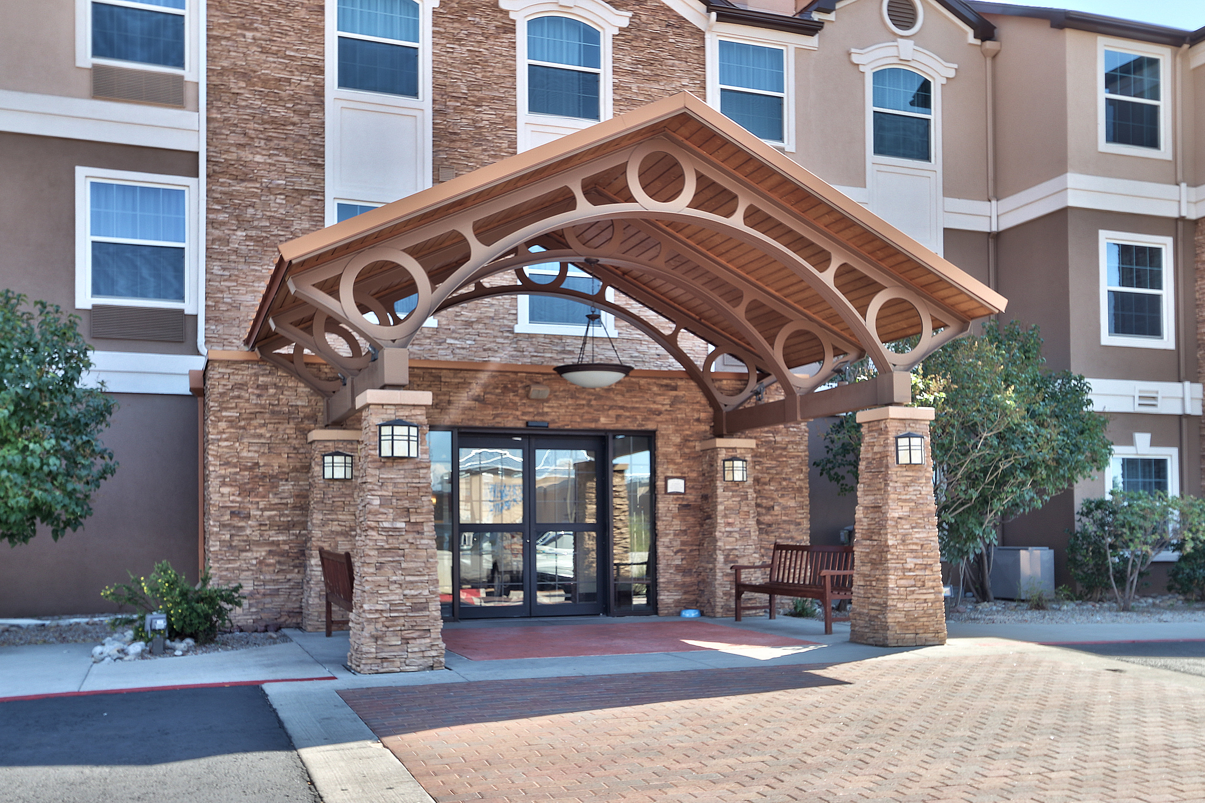 Staybridge Suites Albuquerque North 76/78