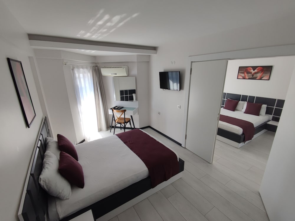 Family, Quadruple, 2 Double Beds