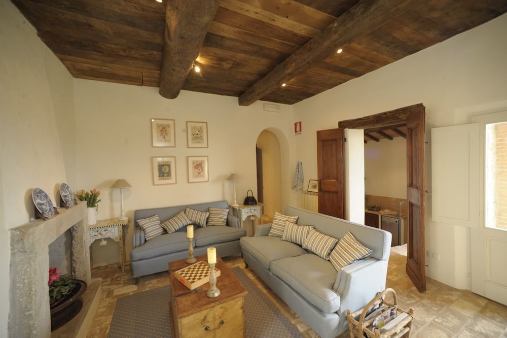 Tenuta Santo Pietro 27/50