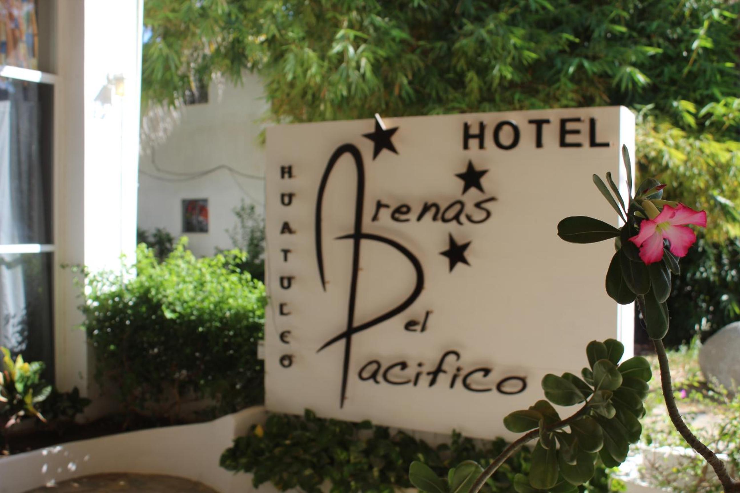 Hotel Arenas del Pacifico 31/54