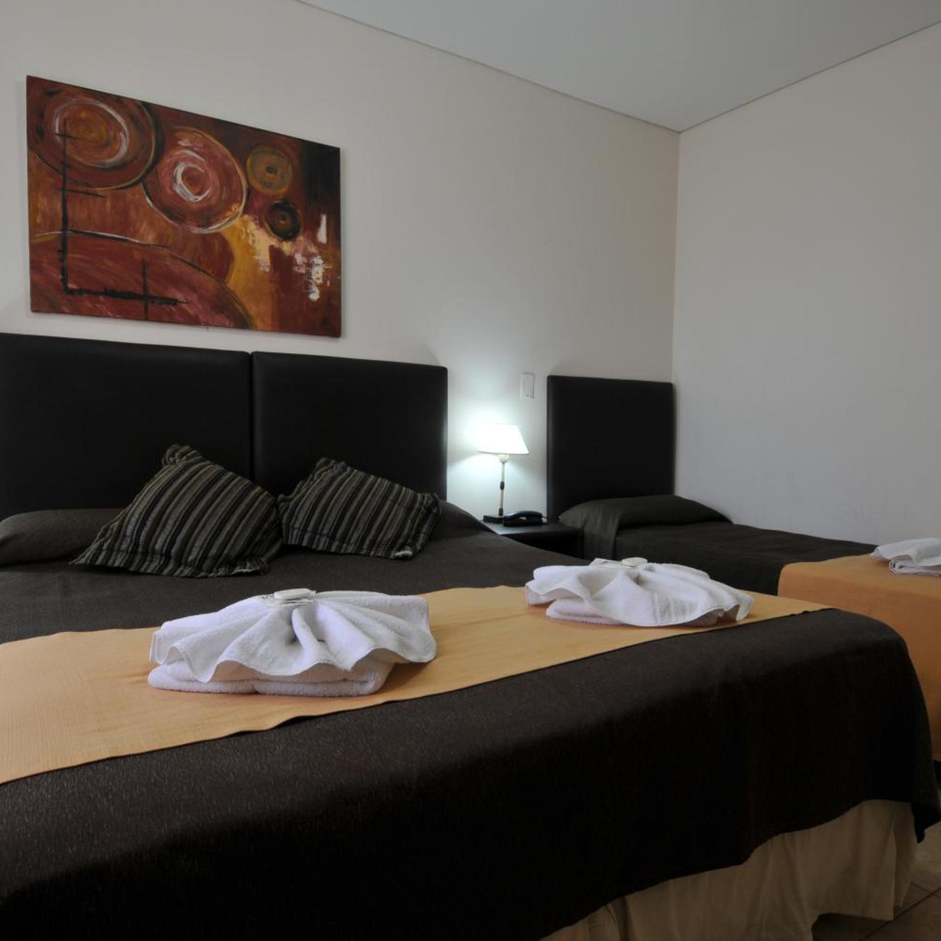 Hotel Casa Nostra 37/50
