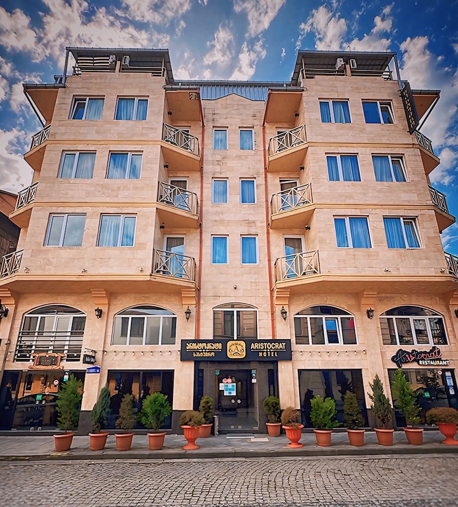 Hotel Aristocrat Batumi 3/34