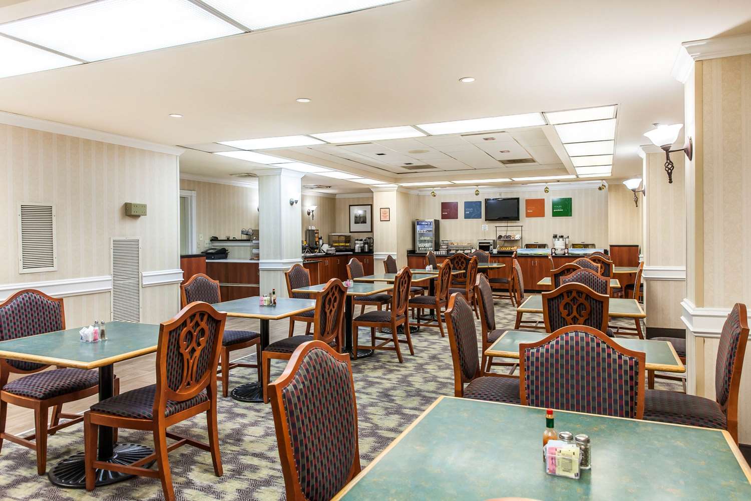 Comfort Inn Pentagon City 10/16