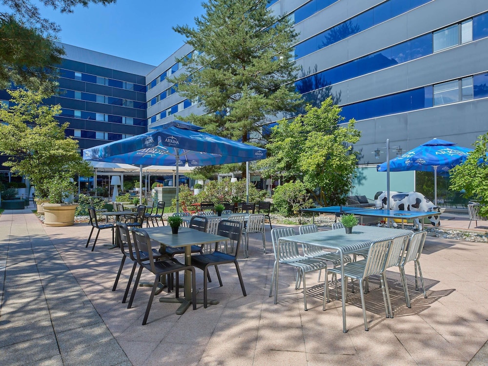 Ibis Zurich City West 59/72