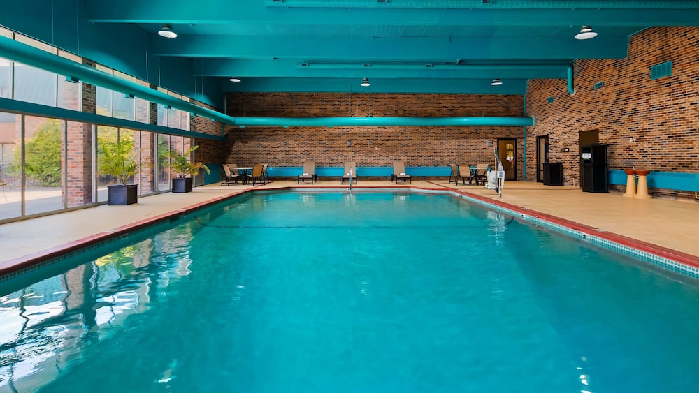 Best Western Woodhaven Inn 3/43