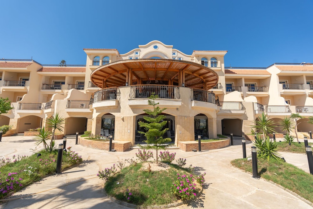 Safir Marsa Matrouh Resort in MERSA MATRUH